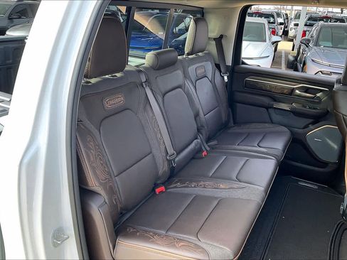 Used 2025 RAM 1500 Limited w/ Trailer Tow Group image 18