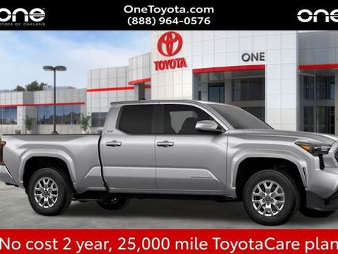 New 2025 Toyota Tacoma SR5 image 15