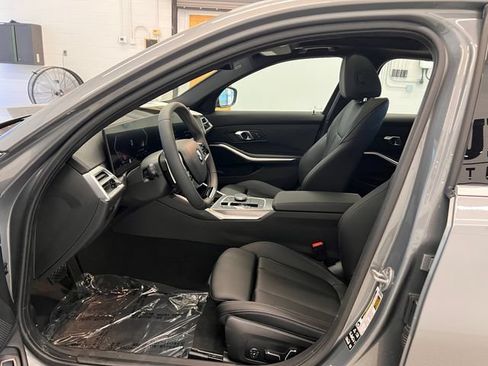 New 2026 BMW 330i xDrive Sedan w/ Premium Package AWD/4WD image 19
