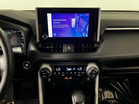 Used 2024 Toyota RAV4 XLE image 18