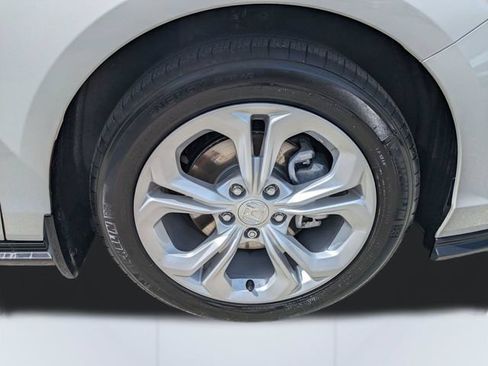 Certified 2025 Honda Accord LX image 11