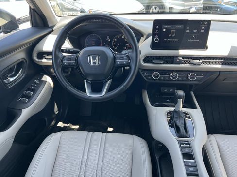 Certified 2026 Honda HR-V EX-L image 7
