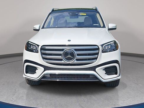 New 2026 Mercedes-Benz GLS 450 4MATIC image 2