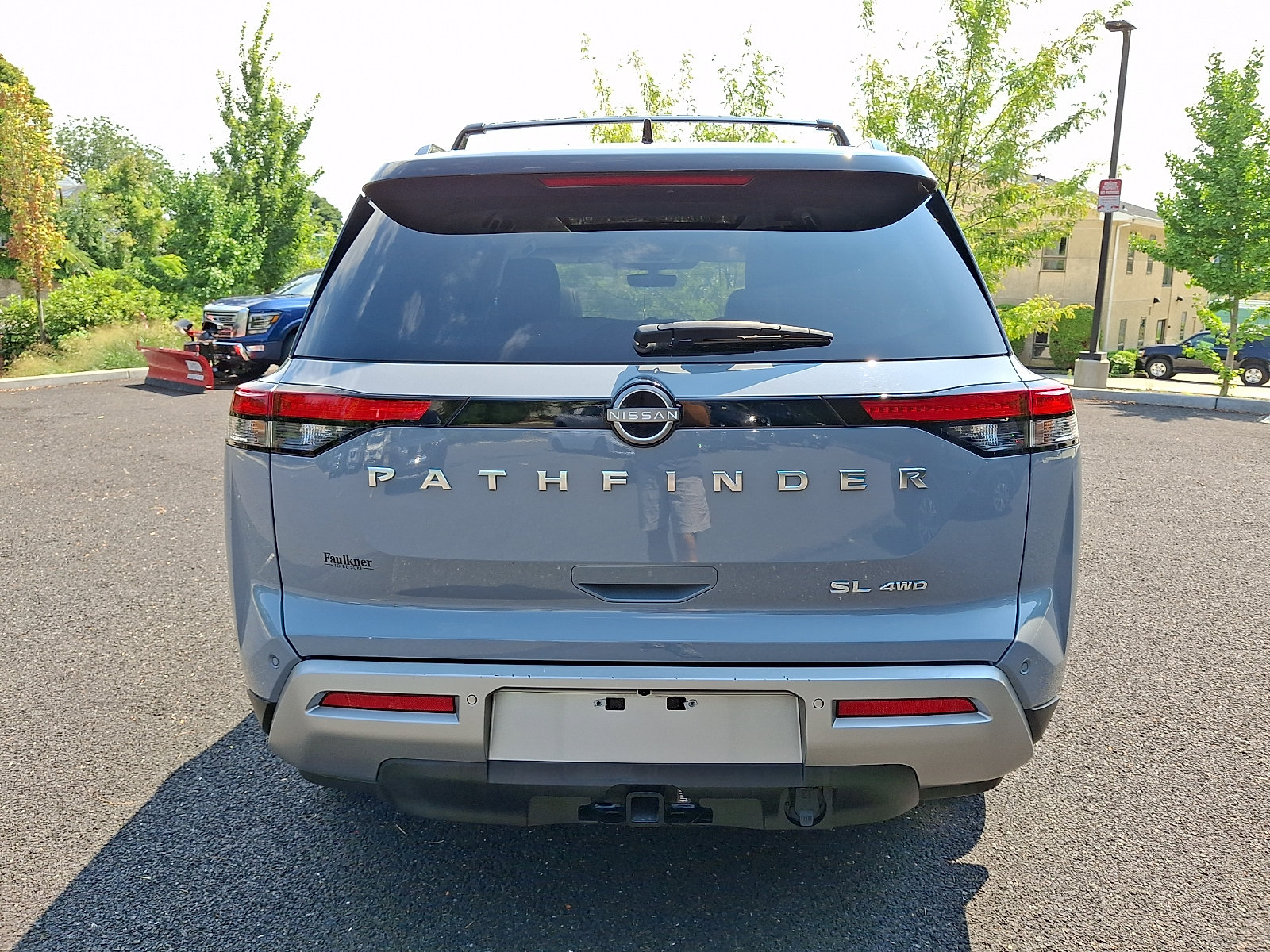 Certified 2024 Nissan Pathfinder SL w/ SL Premium Package AWD/4WD image 5