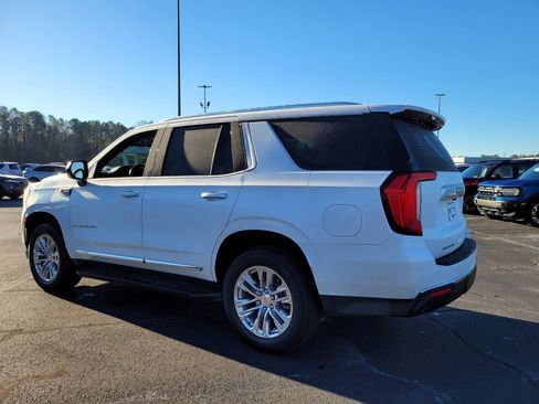 Used 2021 GMC Yukon SLT w/ Rear Media and Nav Package image 9