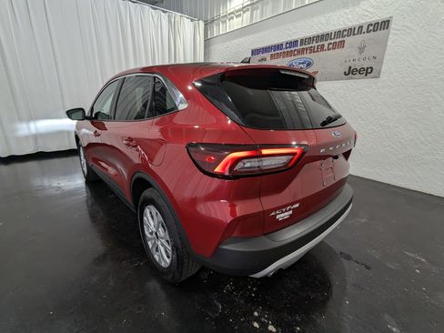 Used 2023 Ford Escape Active w/ Tech Pack #2 image 8