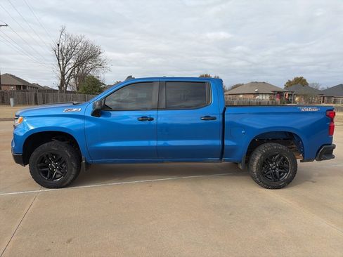 Used 2022 Chevrolet Silverado 1500 LT Trail Boss image 2