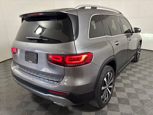Used 2023 Mercedes-Benz GLB 250 image 5