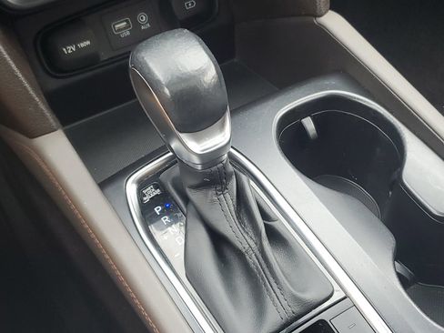 Used 2019 Hyundai Santa Fe Limited AWD/4WD image 31