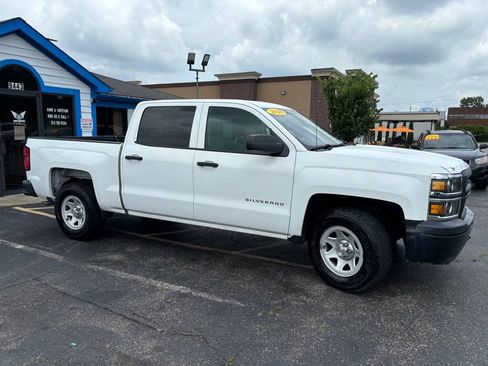 Used 2014 Chevrolet Silverado 1500 W/T w/ Trailering Package RWD image 3