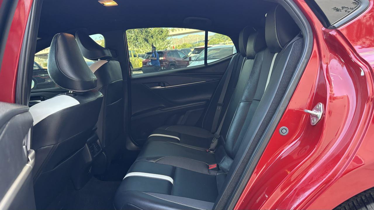 Used 2025 Toyota Camry SE w/ Convenience Package FWD image 25