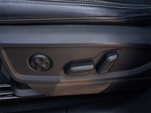 Certified 2023 Audi Q5 2.0T Premium Plus w/ Premium Plus Package image 19