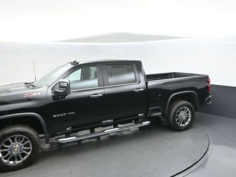 New 2026 Chevrolet Silverado 2500 LT w/ Z71 Chrome Sport Edition image 34