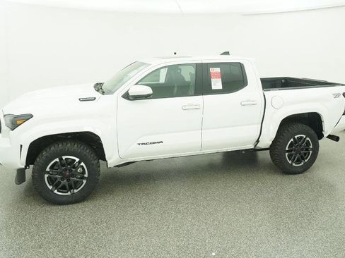 New 2025 Toyota Tacoma TRD Sport image 71