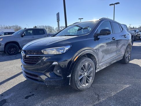 Used 2023 Buick Encore GX Select w/ Experience Buick Package image 2