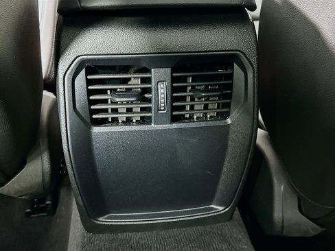 Used 2025 BMW 440i xDrive Coupe w/ Parking Assistance Package image 26