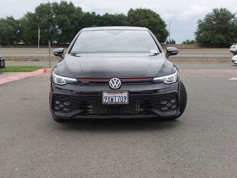 Certified 2025 Volkswagen GTI SE FWD image 2