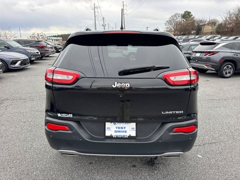 Used 2016 Jeep Cherokee Limited w/ Technology Group image 6