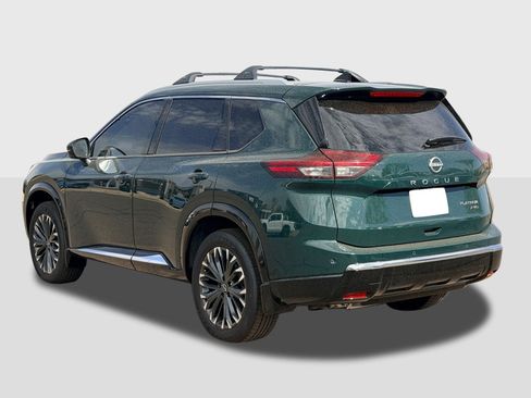 New 2026 Nissan Rogue Platinum AWD/4WD image 3