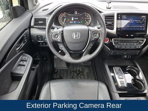 Used 2017 Honda Pilot Elite image 3