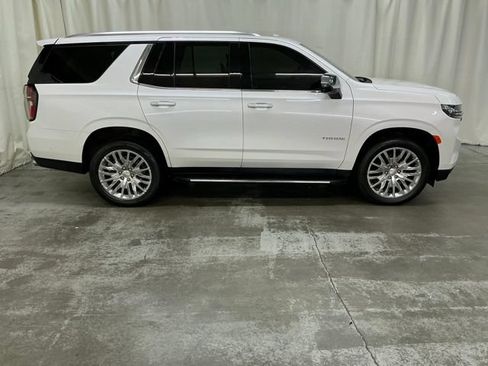 Used 2023 Chevrolet Tahoe Premier w/ Advanced Technology Package AWD/4WD image 2
