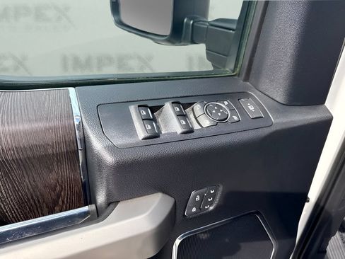 Used 2021 Ford F350 Lariat w/ Lariat Ultimate Package AWD/4WD image 20
