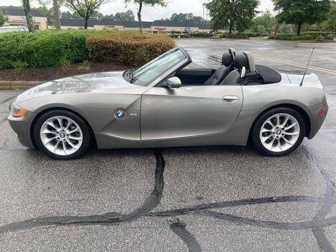Used 2003 BMW Z4 2.5i RWD image 12