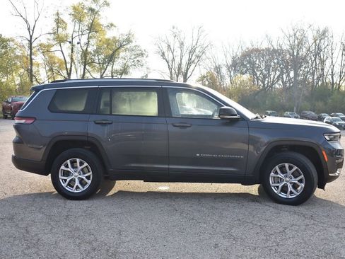 Used 2022 Jeep Grand Cherokee L Limited image 9