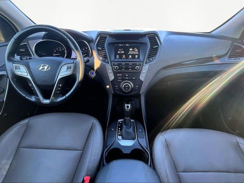 Used 2017 Hyundai Santa Fe Sport image 16