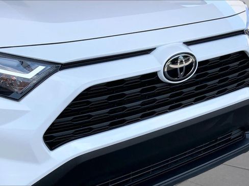 Used 2025 Toyota RAV4 LE FWD image 32