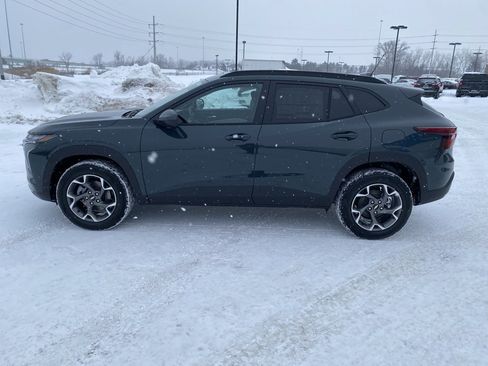 New 2026 Chevrolet Trax LT w/ Driver Confidence Package image 4