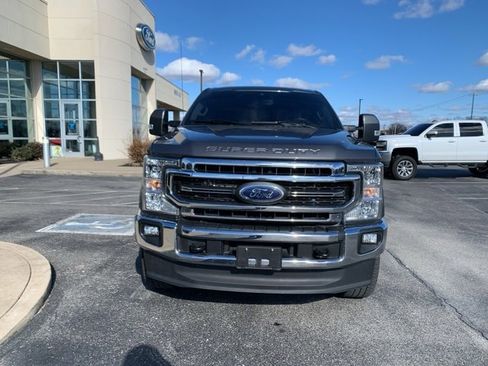 Certified 2021 Ford F250 Lariat w/ Lariat Value Package image 2