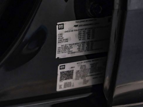 Used 2024 Chevrolet Silverado 1500 LT w/ Z71 Off-Road Package image 48