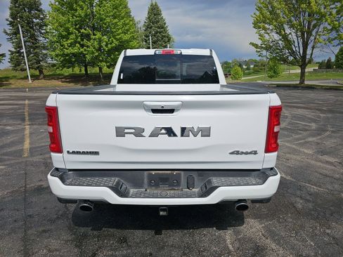 Used 2025 RAM 1500 Laramie w/ Sport Appearance Package AWD/4WD image 5