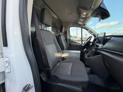 Used 2022 Ford Transit 350 Low Roof RWD image 21