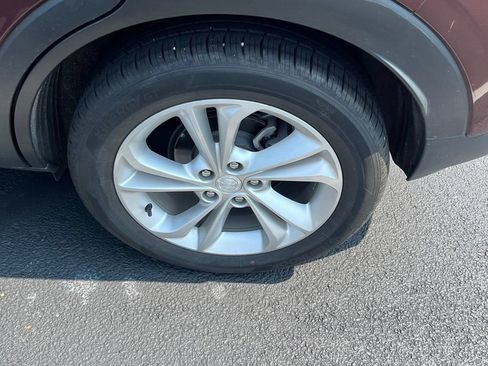 Used 2023 Buick Encore GX Preferred w/ Cold Weather Comfort Package FWD image 8