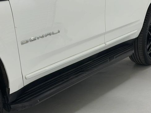 Used 2021 GMC Yukon Denali RWD image 95