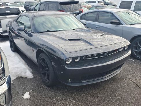 Used 2018 Dodge Challenger R/T w/ Sound Group image 2