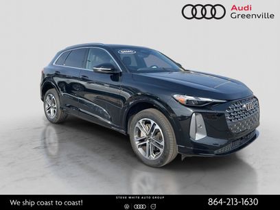 Used 2025 Audi Q5 Premium w/ Convenience Package