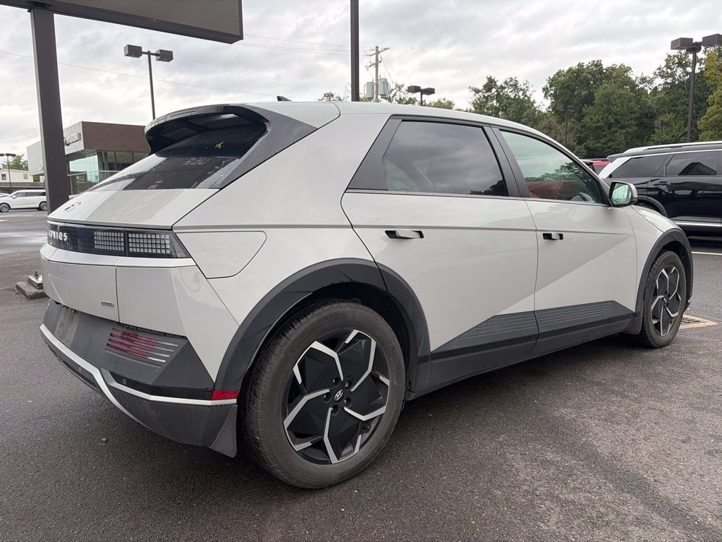 Certified 2024 Hyundai Ioniq 5 SEL AWD/4WD image 4