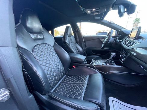 Used 2017 Audi S7 Premium Plus w/ S7 Sport Package image 13