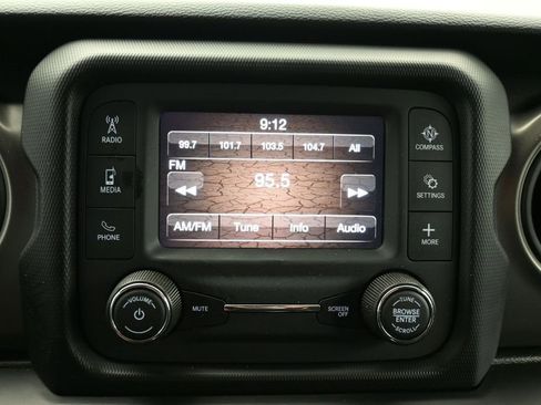 Used 2021 Jeep Wrangler Unlimited Sport AWD/4WD image 57