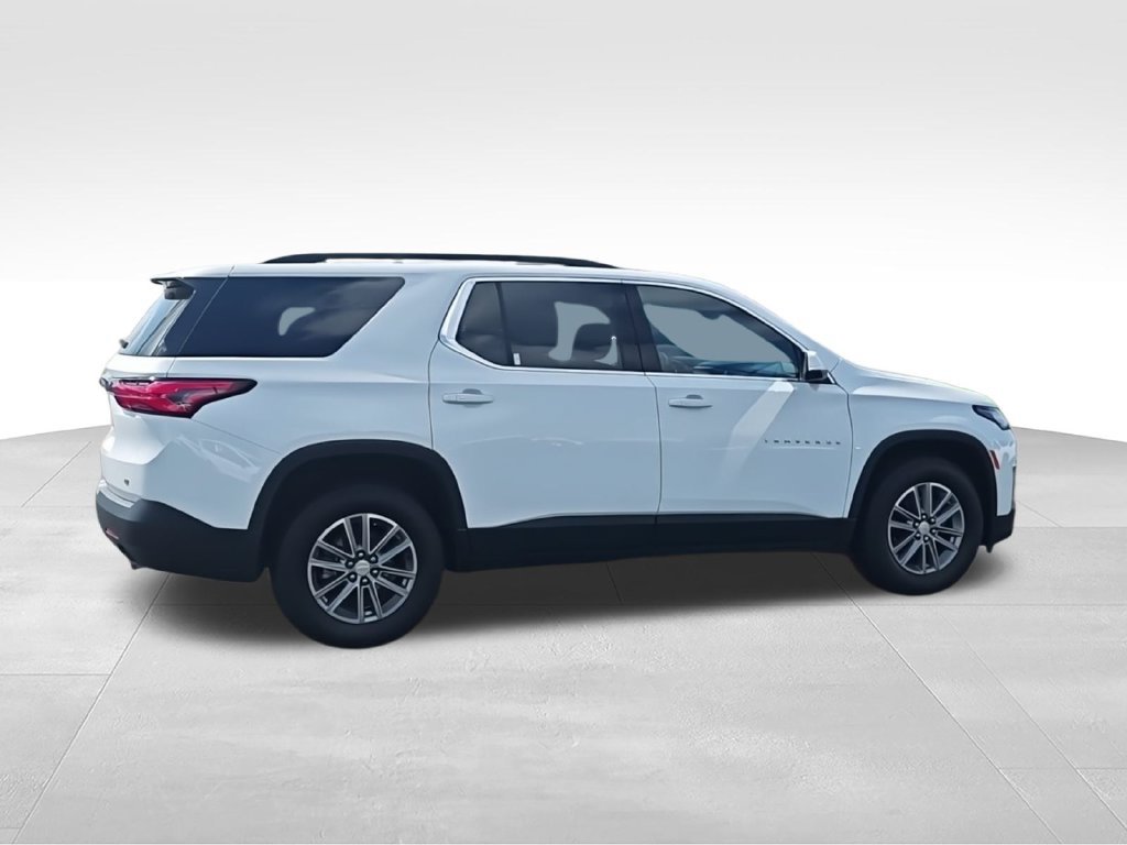 Used 2023 Chevrolet Traverse LT FWD image 9