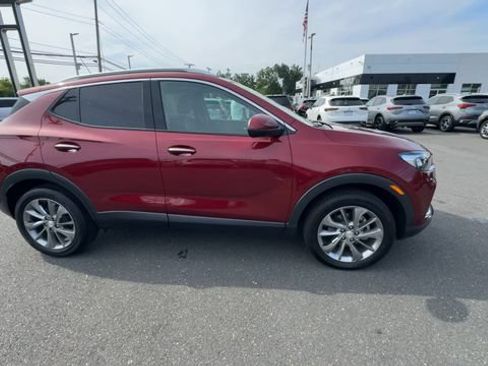 Used 2023 Buick Encore GX Essence w/ Experience Buick Package AWD/4WD image 9