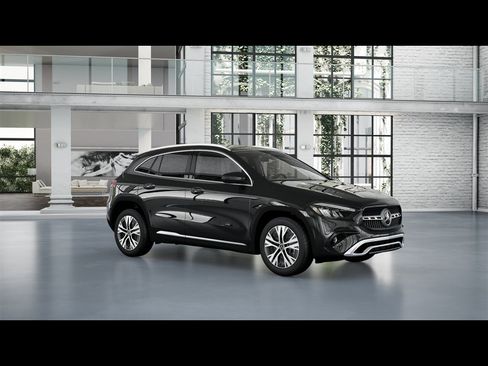 Certified 2026 Mercedes-Benz GLA 250 4MATIC image 7