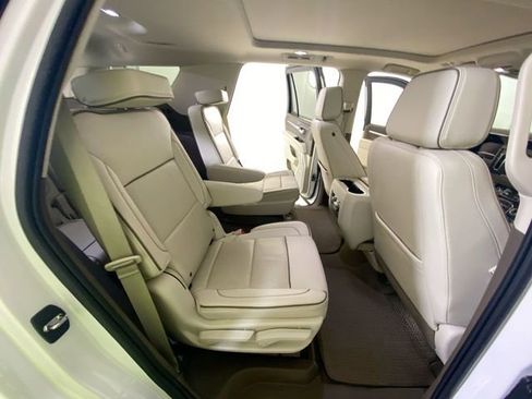 Used 2024 GMC Yukon Denali AWD/4WD image 32