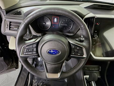 Certified 2024 Subaru Ascent Limited w/ Technology Package image 23