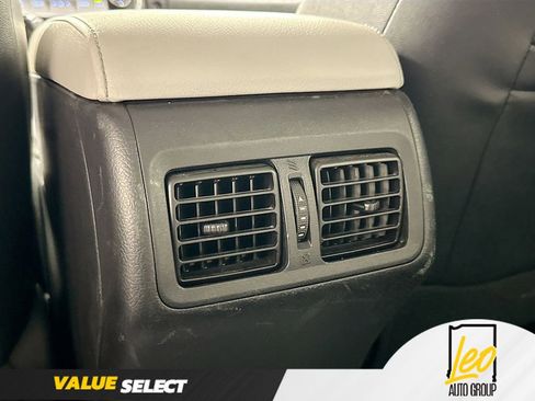 Used 2016 Toyota Camry XSE FWD image 24