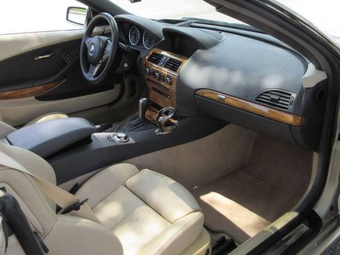 Used 2005 BMW 645Ci Convertible RWD image 20