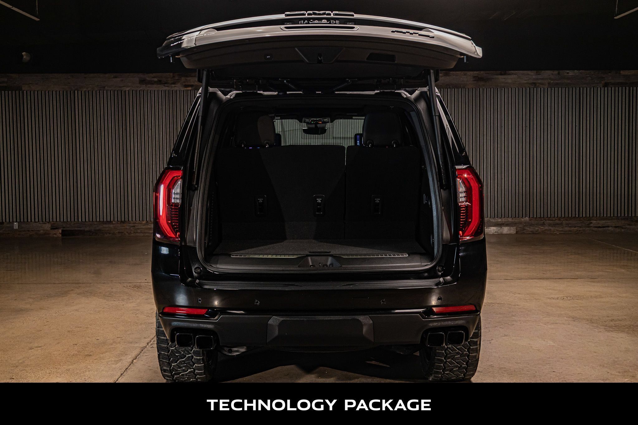 Used 2026 GMC Yukon AT4 Ultimate AWD/4WD image 8